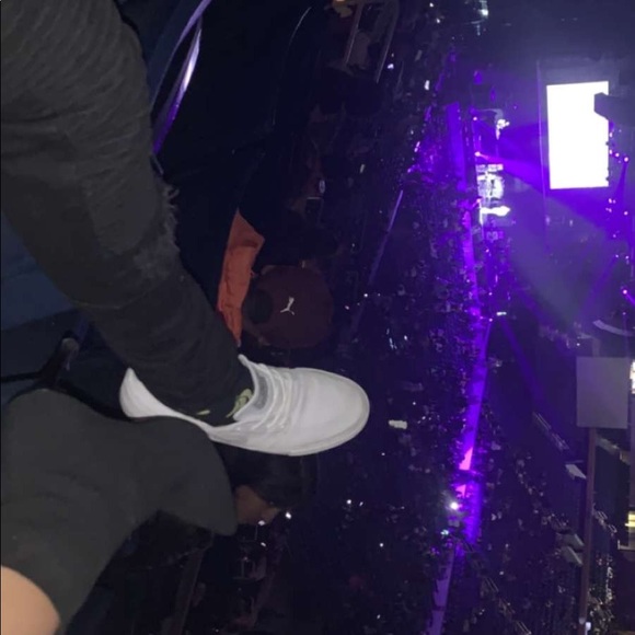 Meet your Posher, Anna - Picture 1 of 1